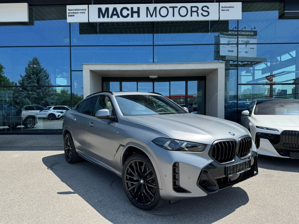 BMW X6 SUV / Terénní 4,4 l 210 kw