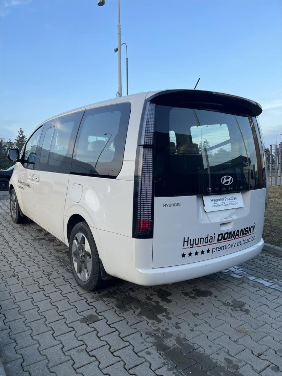 Hyundai Staria MPV 1,6 l 117 kw