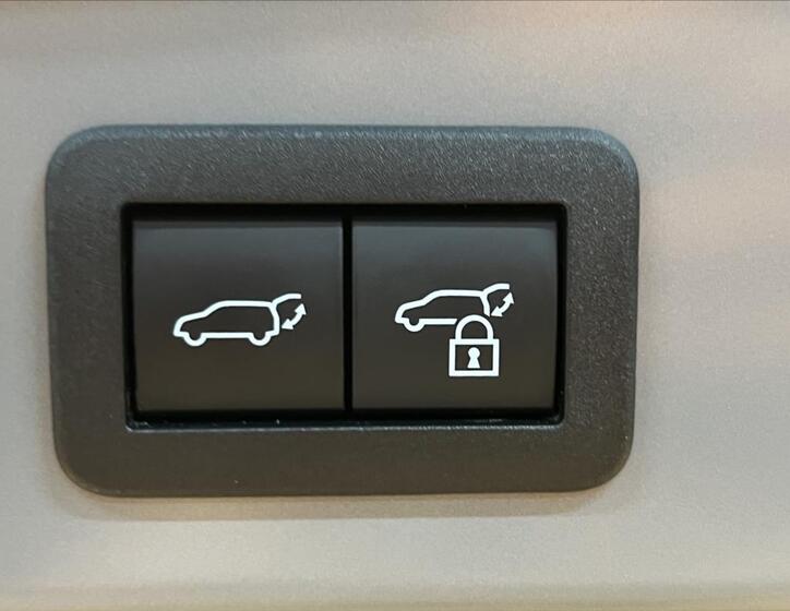 Toyota Corolla Cross 15