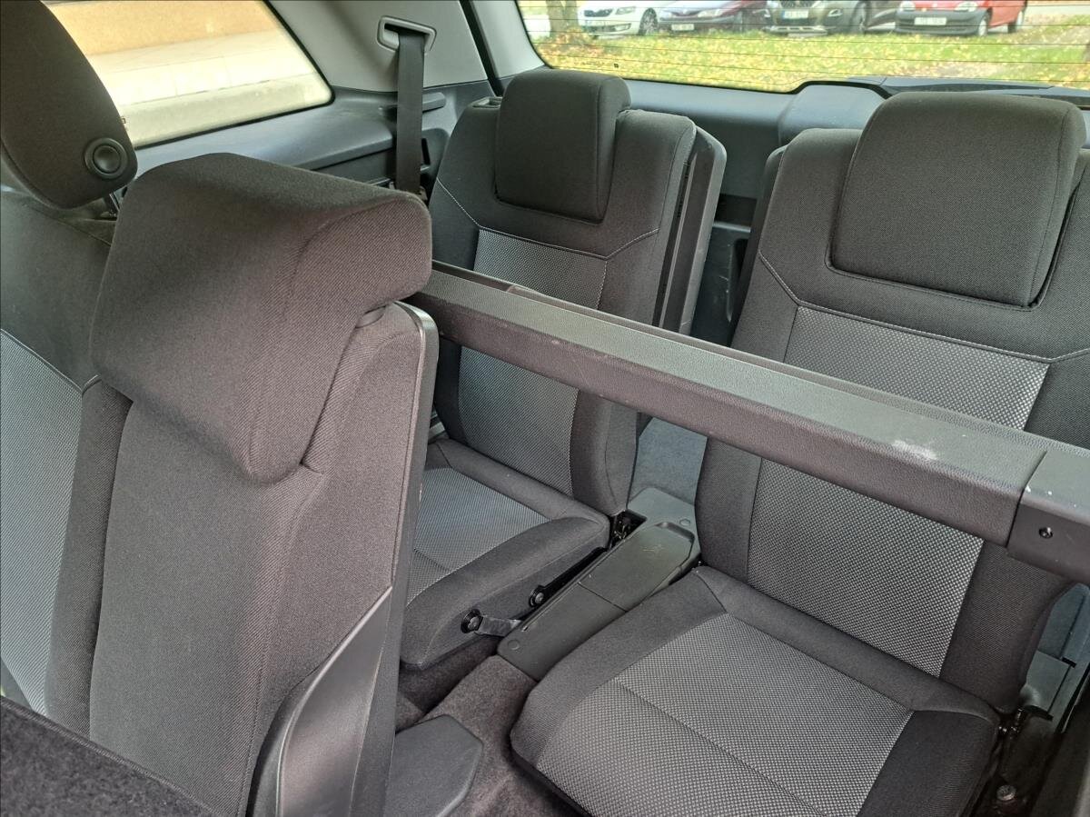 Opel Zafira Kombi 1,7 l 81 kw