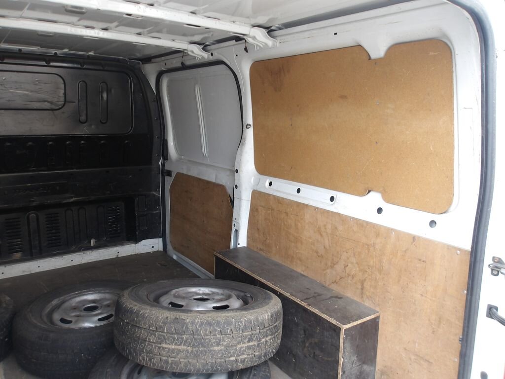 Ford Transit Skříň 2,2 l 63 kw