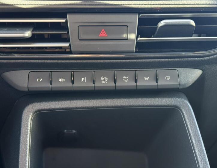 Ford Tourneo Connect 27