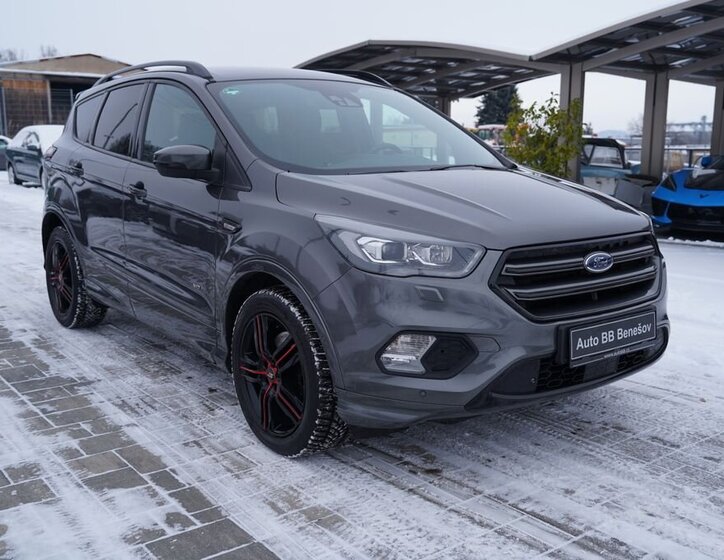 Ford Kuga SUV 2,0 l 132 kw