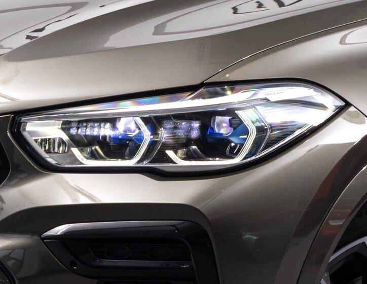 BMW X6 SUV 3,0 l 250 kw