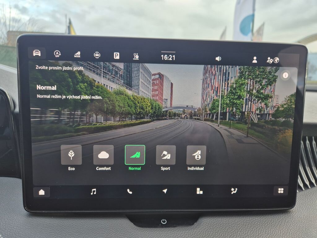 Škoda Superb Kombi 2,0 l 142 kw