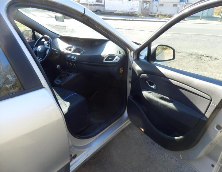 Renault Grand Scénic 7