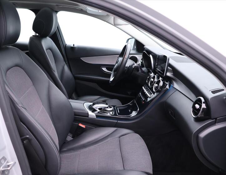 Mercedes-Benz Třídy C 15