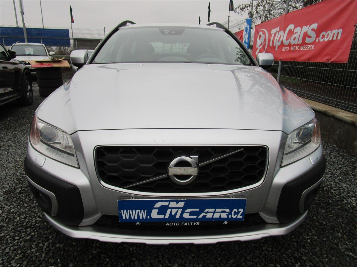 Volvo XC70 Kombi 2,4 l 158 kw