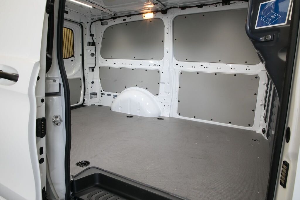 Mercedes-Benz Vito Skříň 2,0 l 120 kw