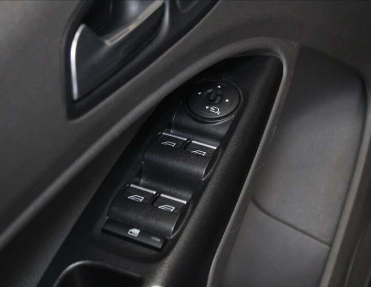 Ford Tourneo Connect MPV 1,5 l 88 kw