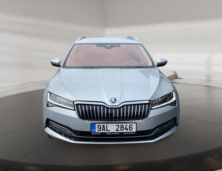 Škoda Superb 2