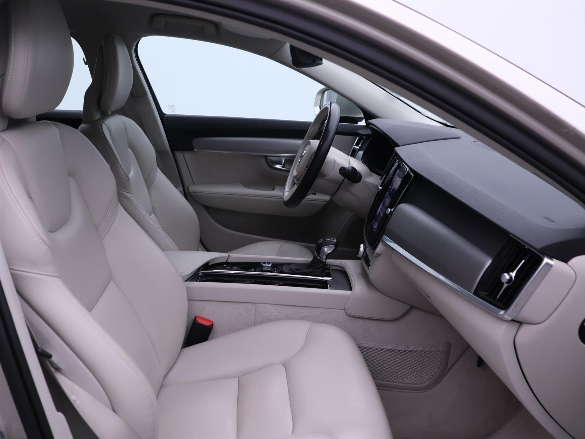 Volvo V90 Kombi 2,0 l 187 kw