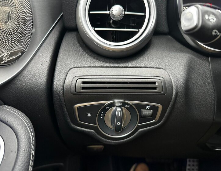 Mercedes-Benz GLC Kombi 2,0 l 143 kw