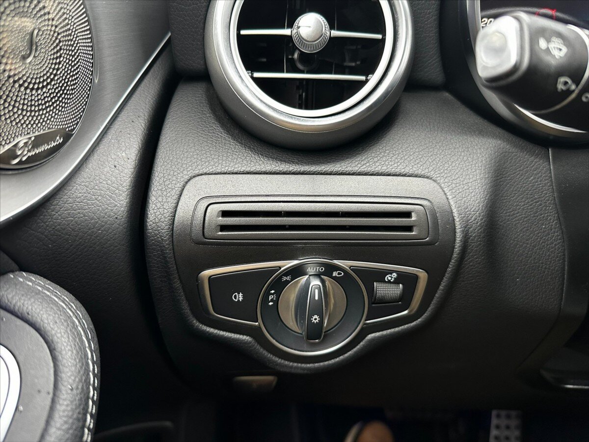 Mercedes-Benz GLC Kombi 2,0 l 143 kw