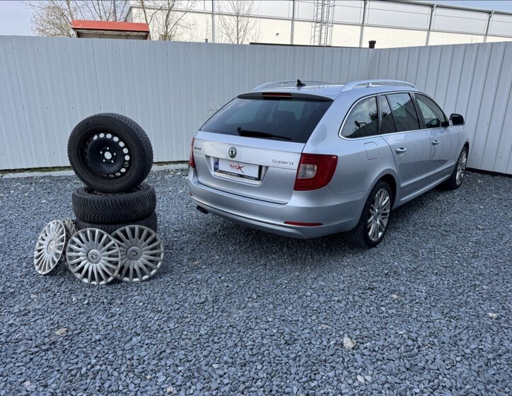 Škoda Superb Kombi 2,0 l 125 kw