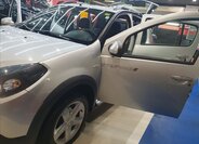 Dacia Sandero Hatchback 1,6 l 62 kw