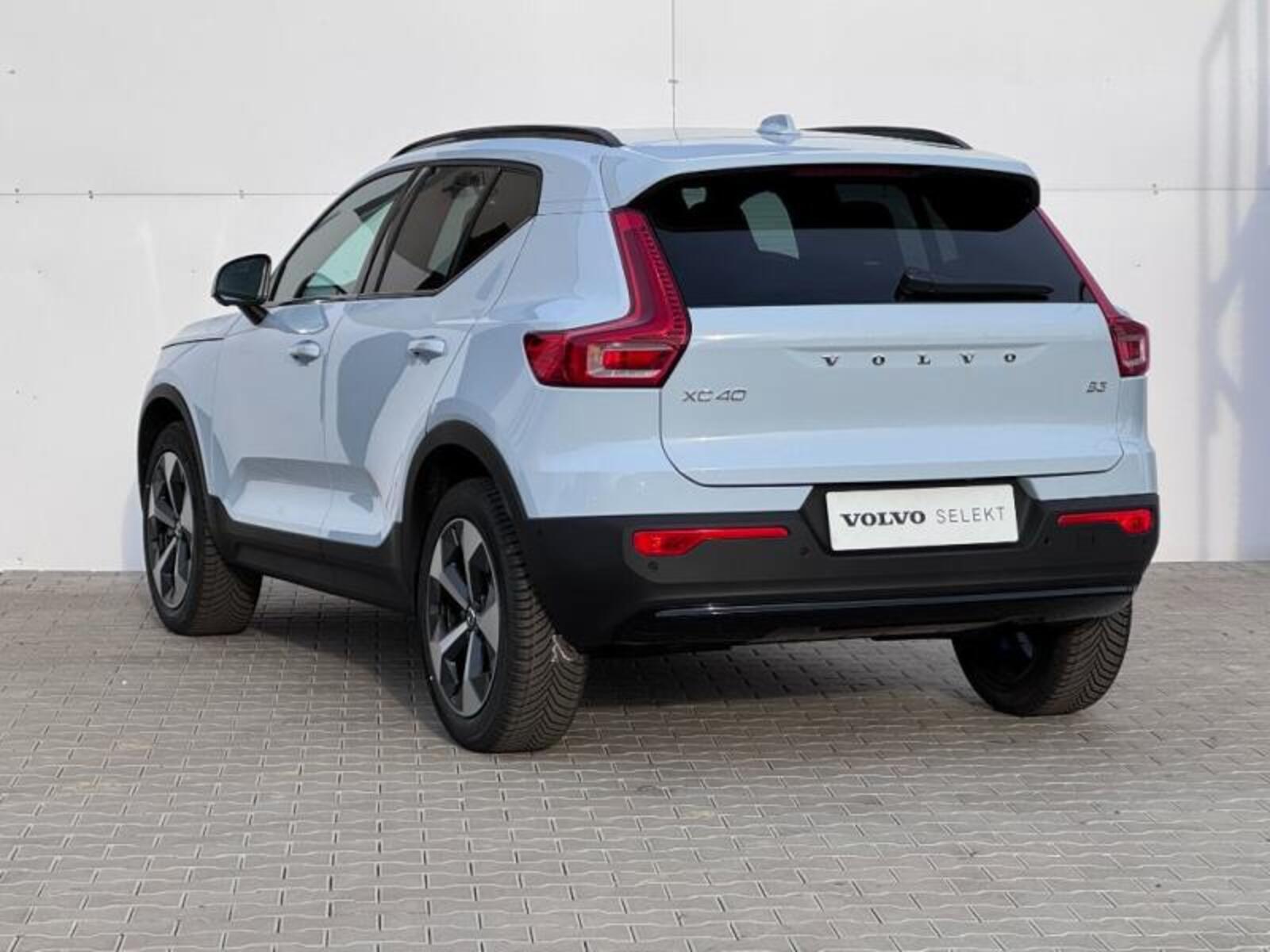 Volvo XC40 5