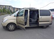 Hyundai H 1 9