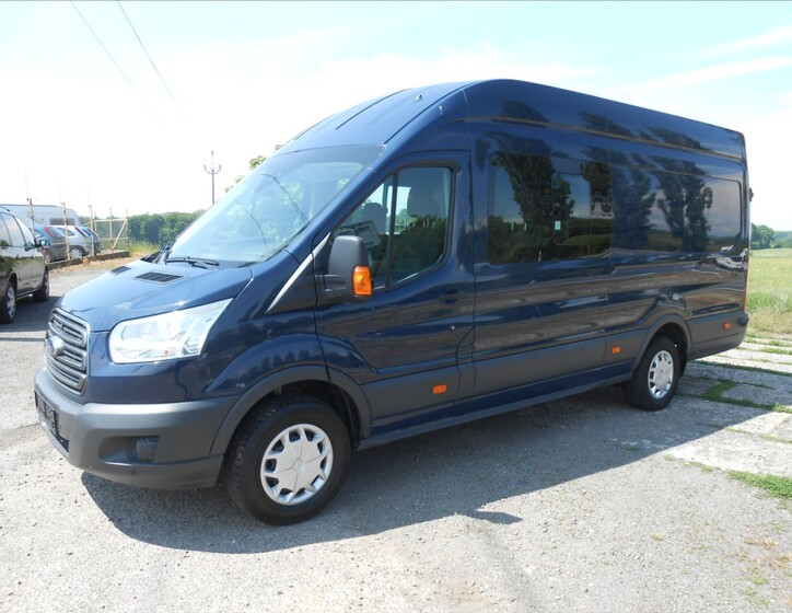 Ford Transit 1