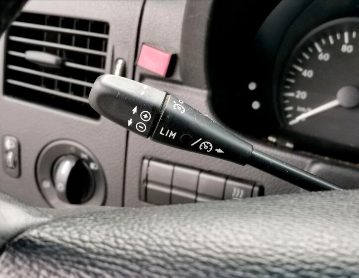 Mercedes-Benz Sprinter 12