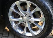 Jeep Grand Cherokee 9