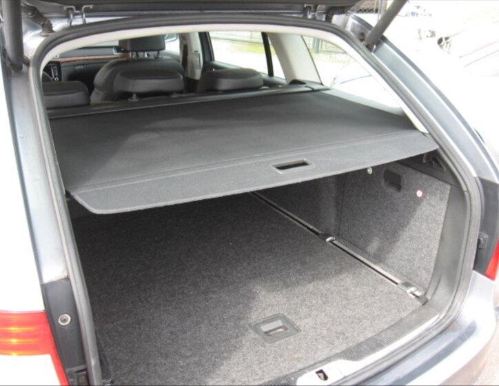 Škoda Superb Kombi 2,0 l 125 kw