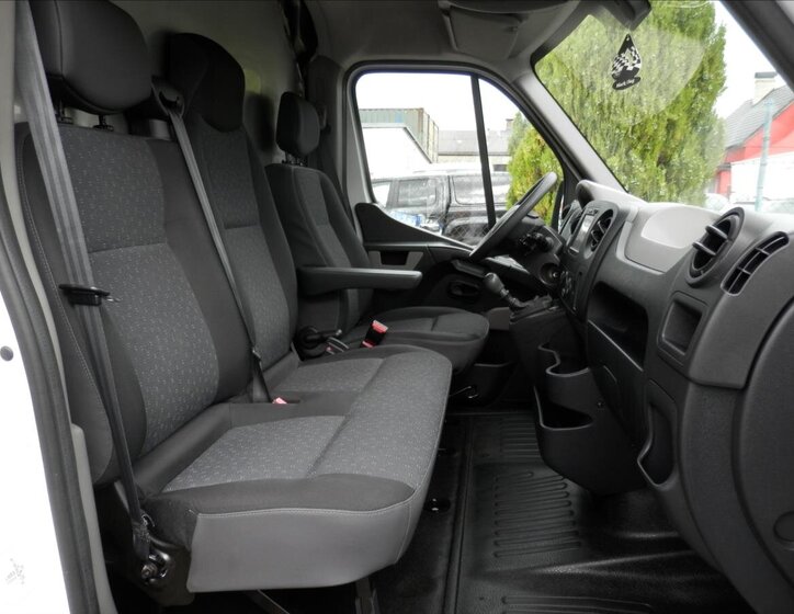 Opel Movano Ostatní 2,3 l 100 kw