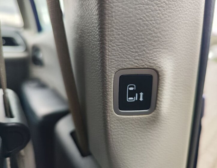 Chrysler Pacifica MPV 3,6 l 214 kw