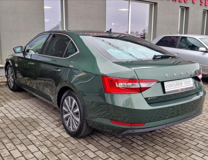 Škoda Superb Sedan 2,0 l 110 kw
