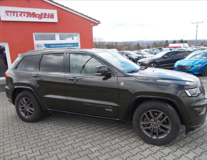 Jeep Grand Cherokee Ostatní 3,0 l 184 kw