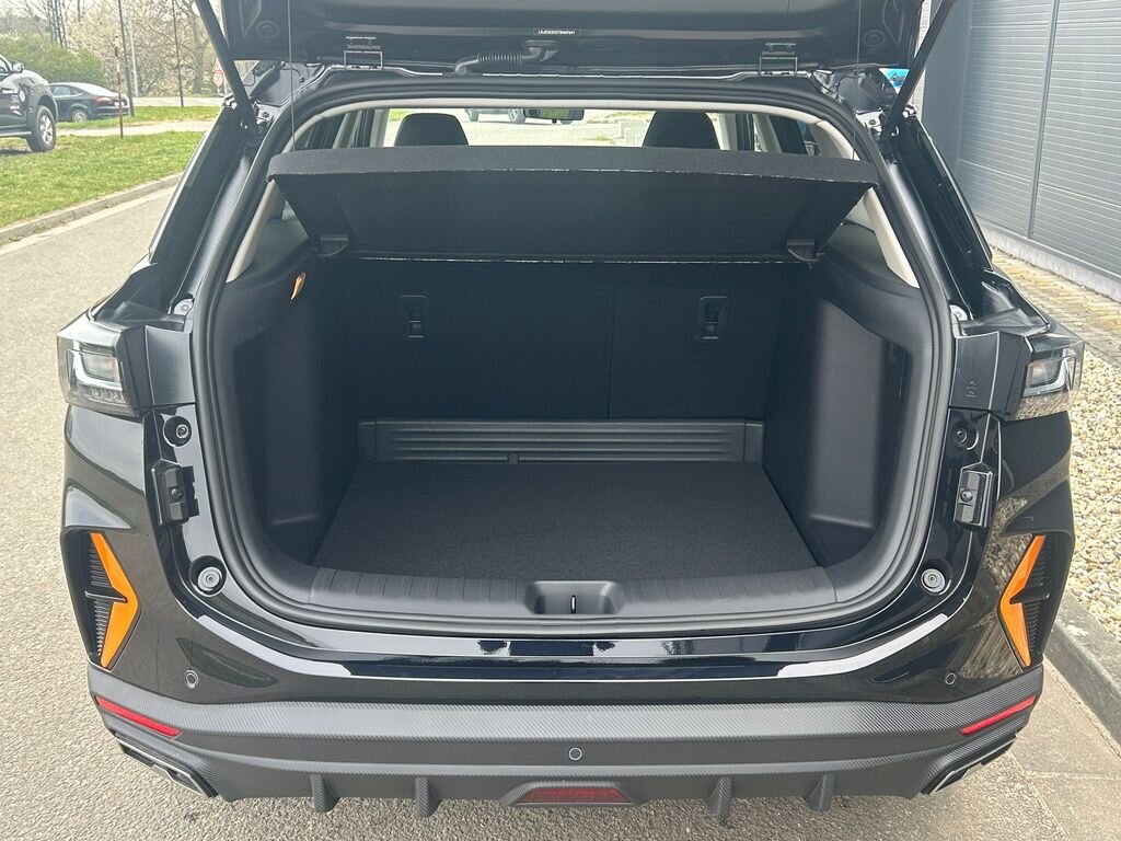 Dongfeng Ostatní Kombi 1,5 l 85 kw