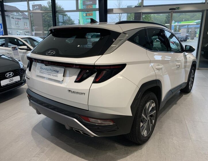 Hyundai Tucson SUV / Terénní 1,6 l 100 kw