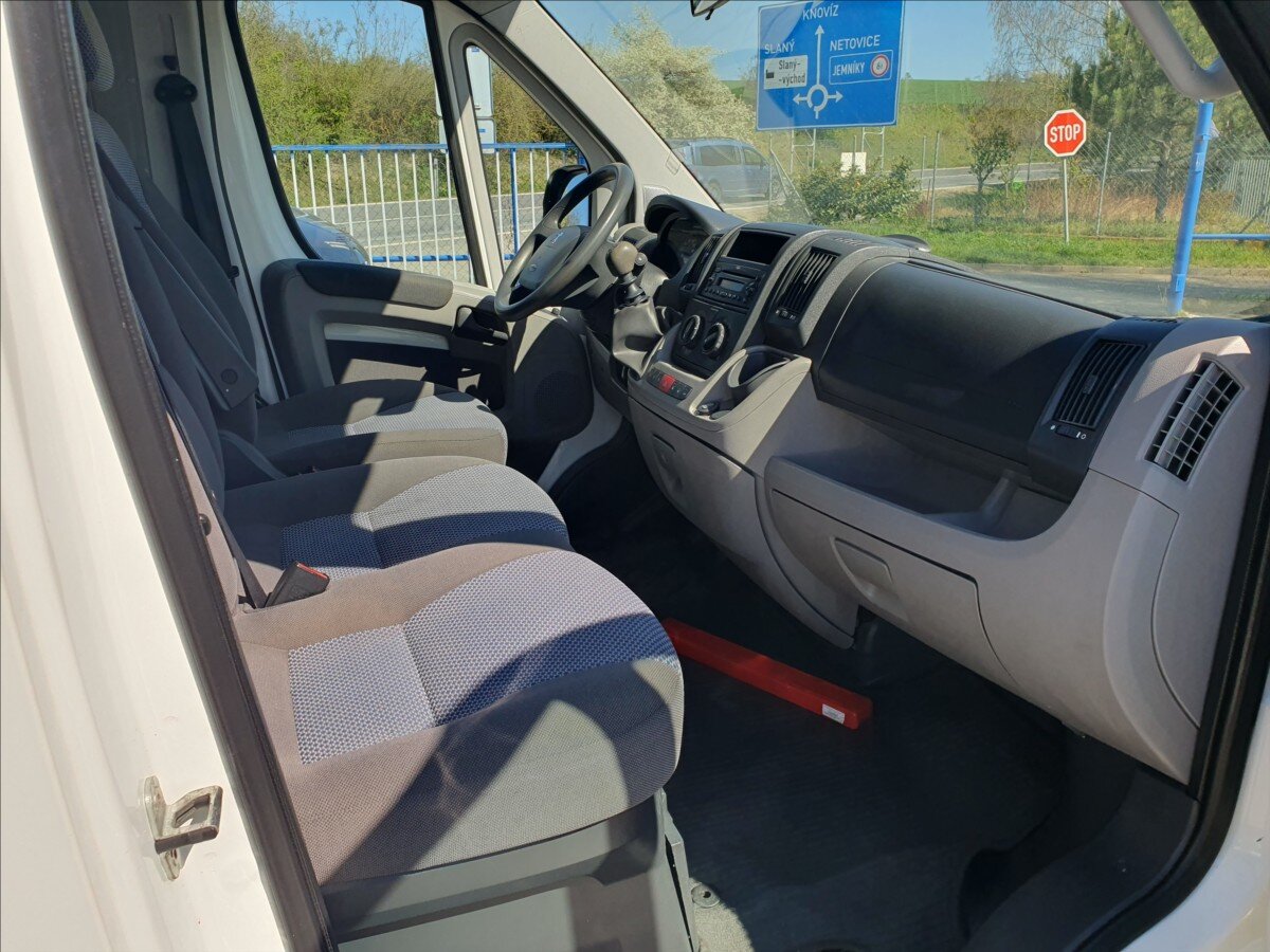 Peugeot Boxer Kombi 3,0 l 115 kw