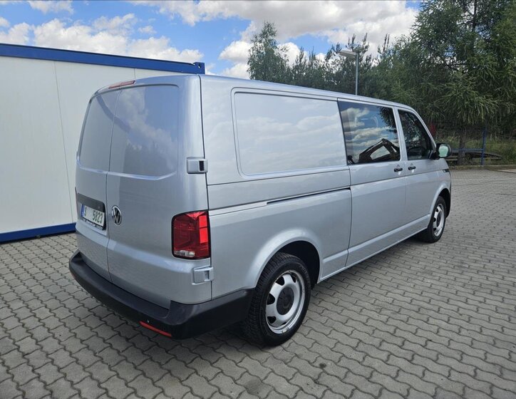 Volkswagen Transporter 2
