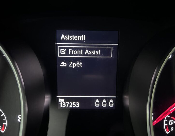 Volkswagen Touran 13