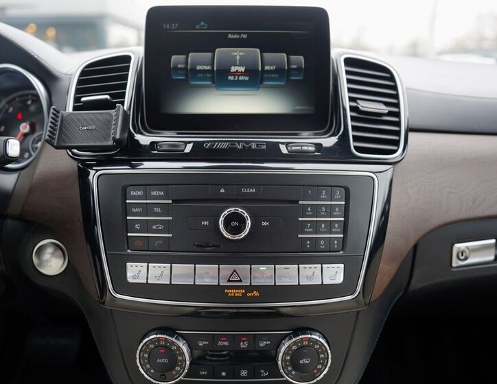 Mercedes-Benz GLS SUV 3,0 l 190 kw