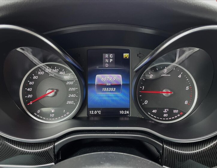 Mercedes-Benz Třídy V 12