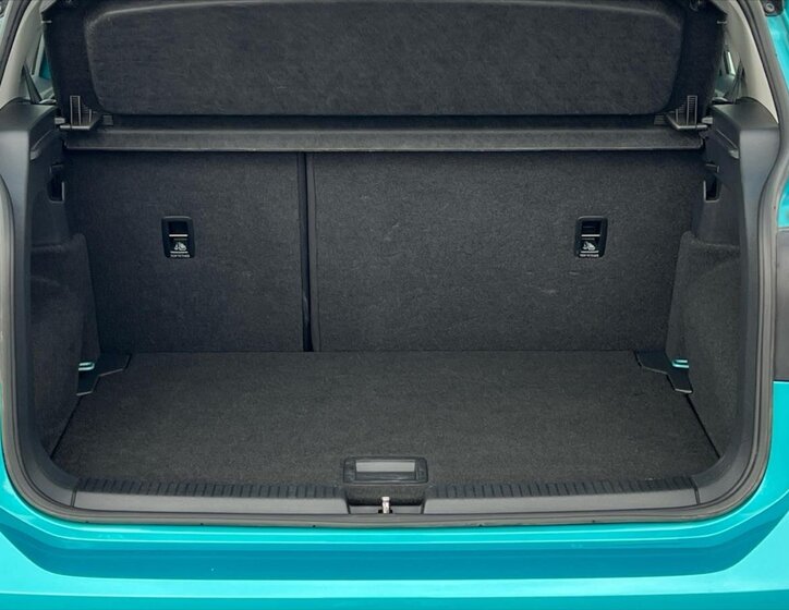 Volkswagen T-Cross Kombi 1,5 l 110 kw