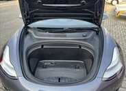 Tesla Model 3 Ostatní 0,0 239 kw