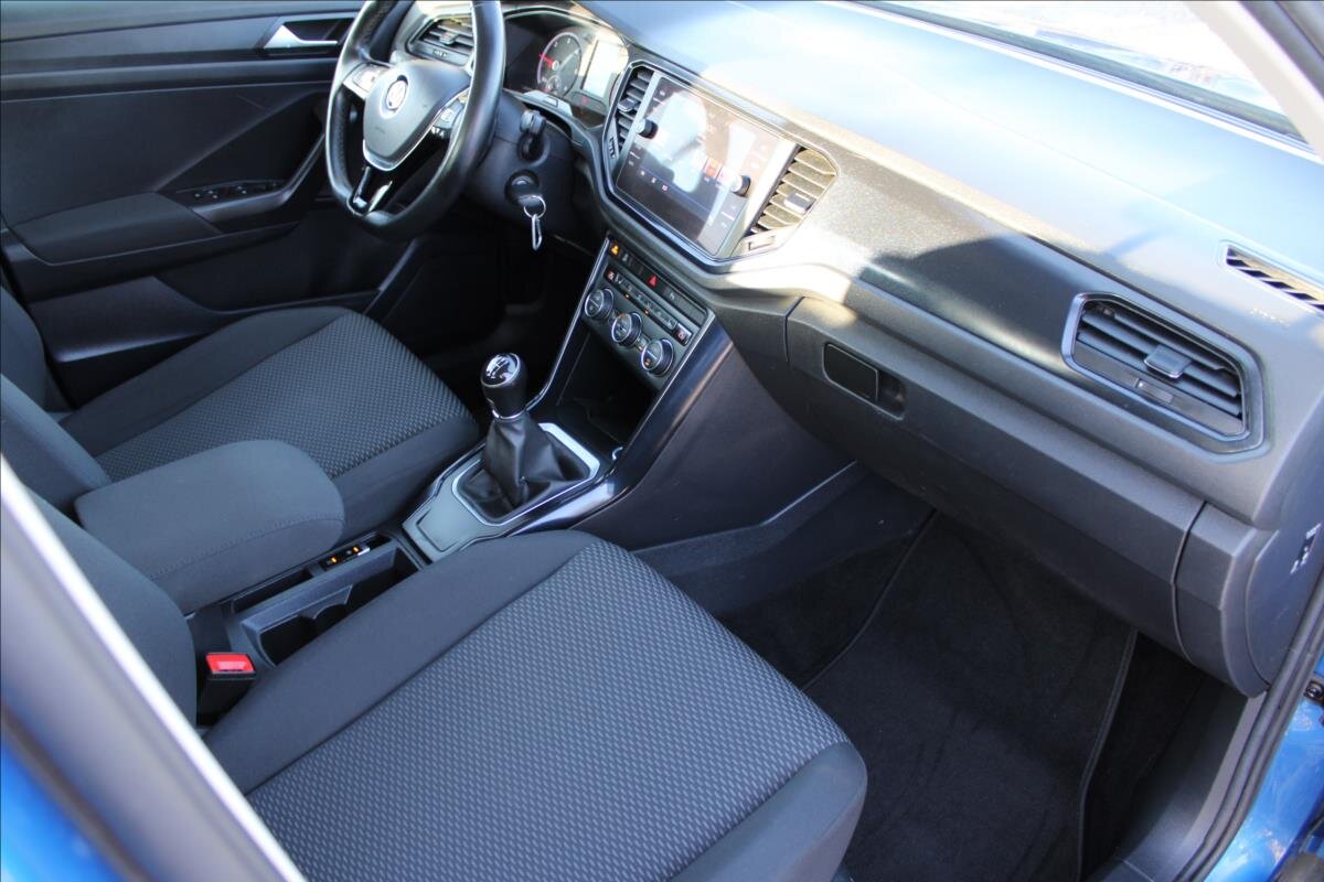 Volkswagen T-Roc SUV 1,6 l 85 kw