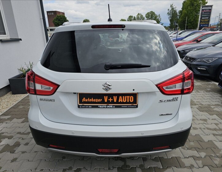 Suzuki SX4 S-Cross Hatchback 1,4 l 103 kw