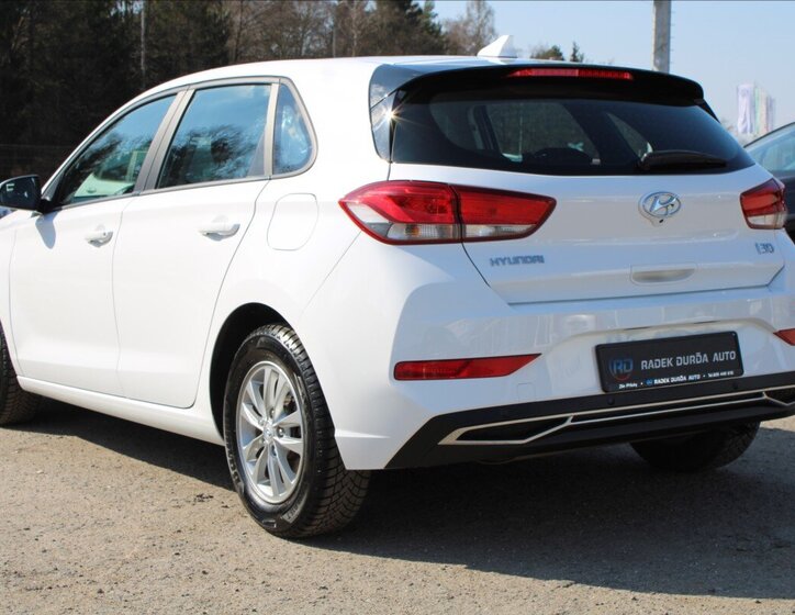 Hyundai i30 Hatchback 1,5 l 80 kw