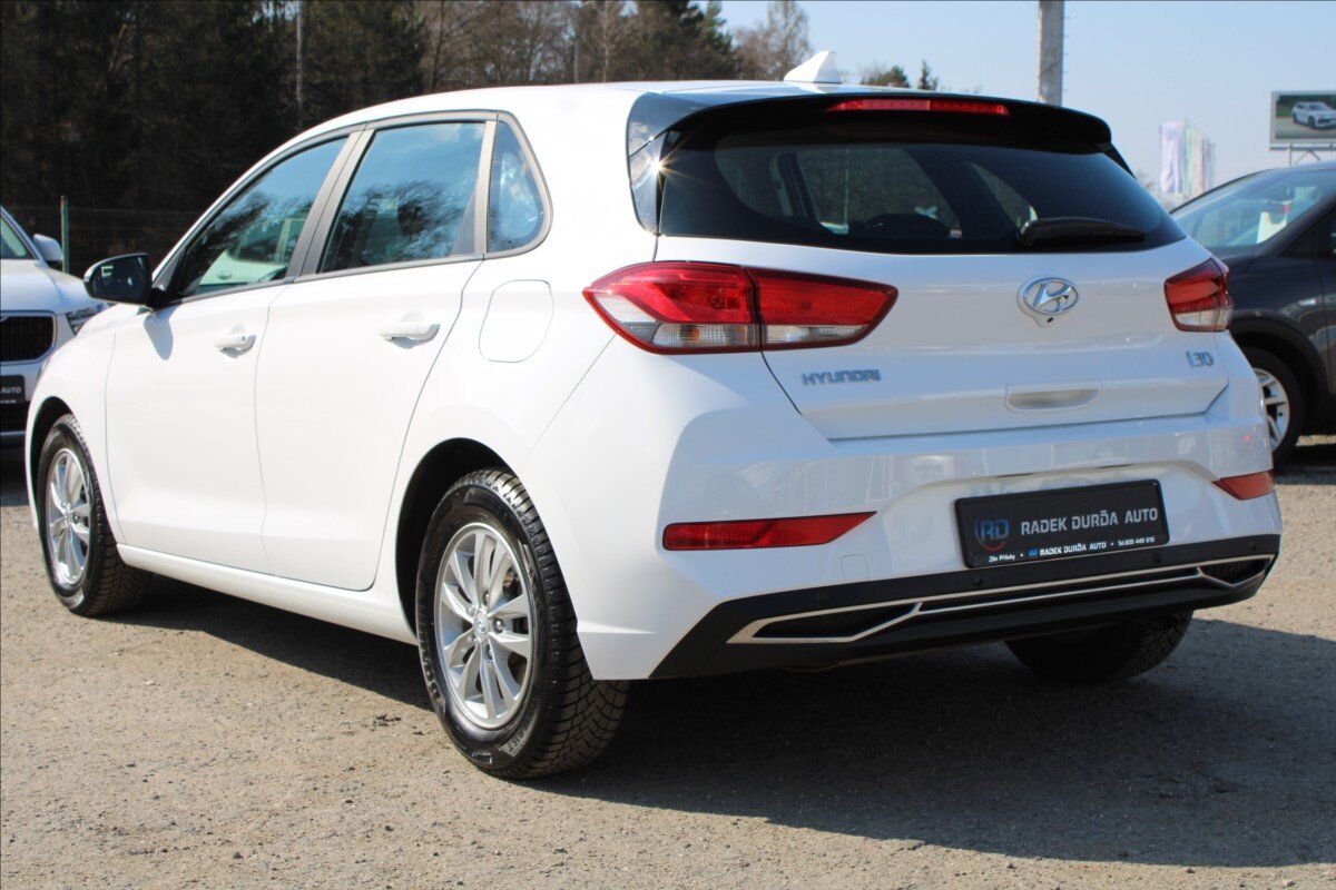 Hyundai i30 Hatchback 1,5 l 80 kw
