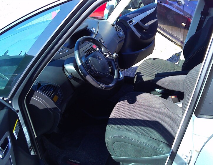 Citroën C4 Picasso 8