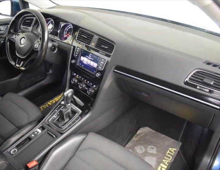 Volkswagen Golf Kombi 2,0 l 110 kw