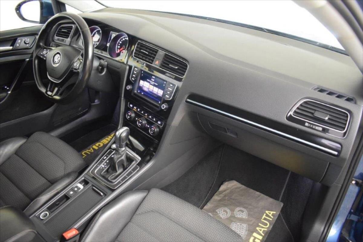 Volkswagen Golf Kombi 2,0 l 110 kw