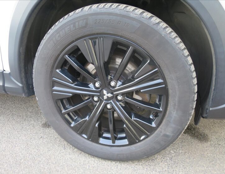 Mitsubishi Eclipse Cross SUV / Terénní 2,3 l 109 kw