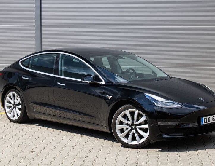 Tesla Model 3 3