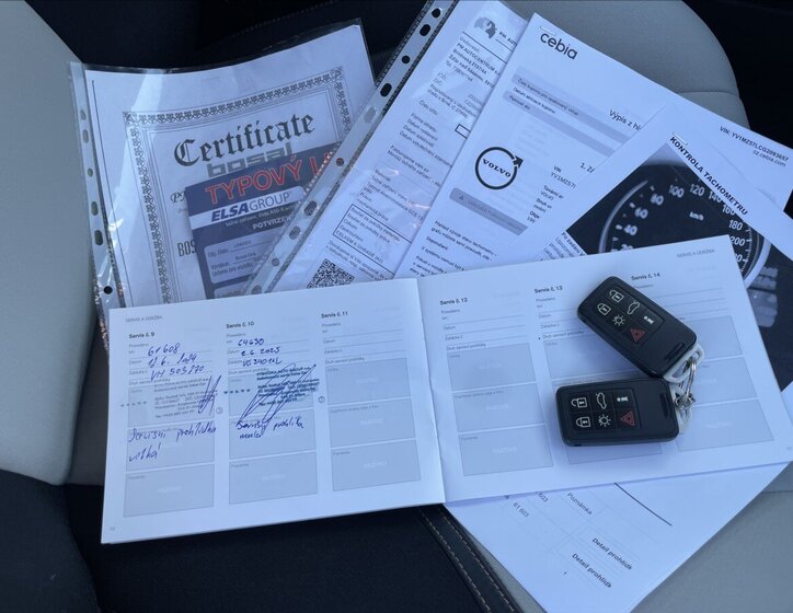 Volvo V40 Hatchback 2,0 l 140 kw