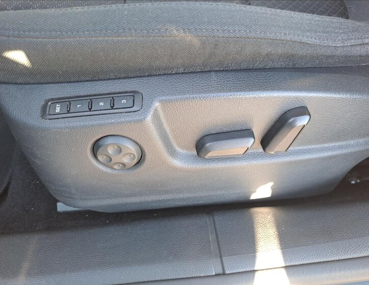 Škoda Superb Kombi 2,0 l 103 kw